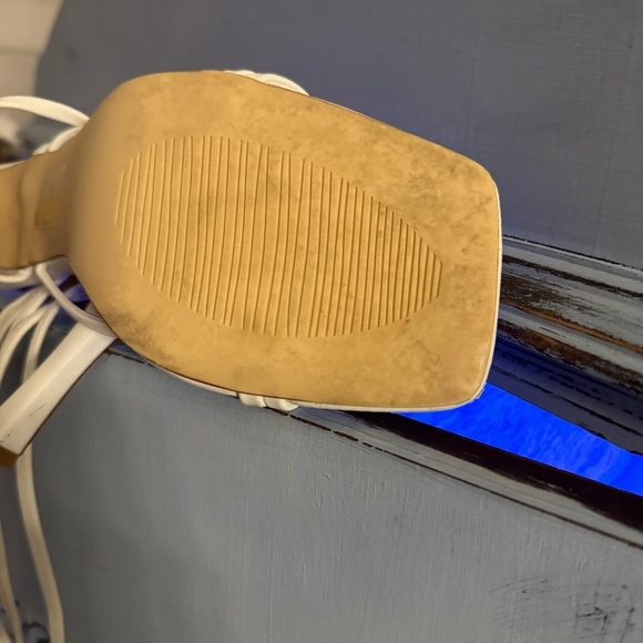 White Lace-Up Strappy Stiletto Heels Sandals Size‎ 8 Square Toe - Picture 5 of 6